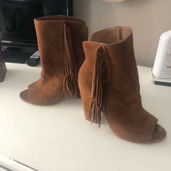 DOLCE VITA FRINGE BOOTIES - Picture 2 of 4